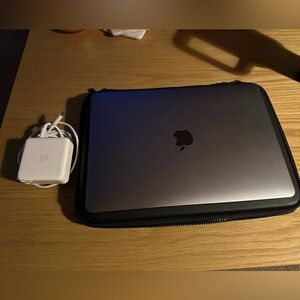 MacBook Pro 2017 256GB